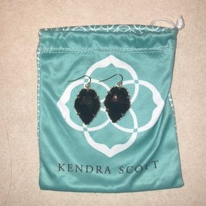 Kendra Scott Earrings with bag